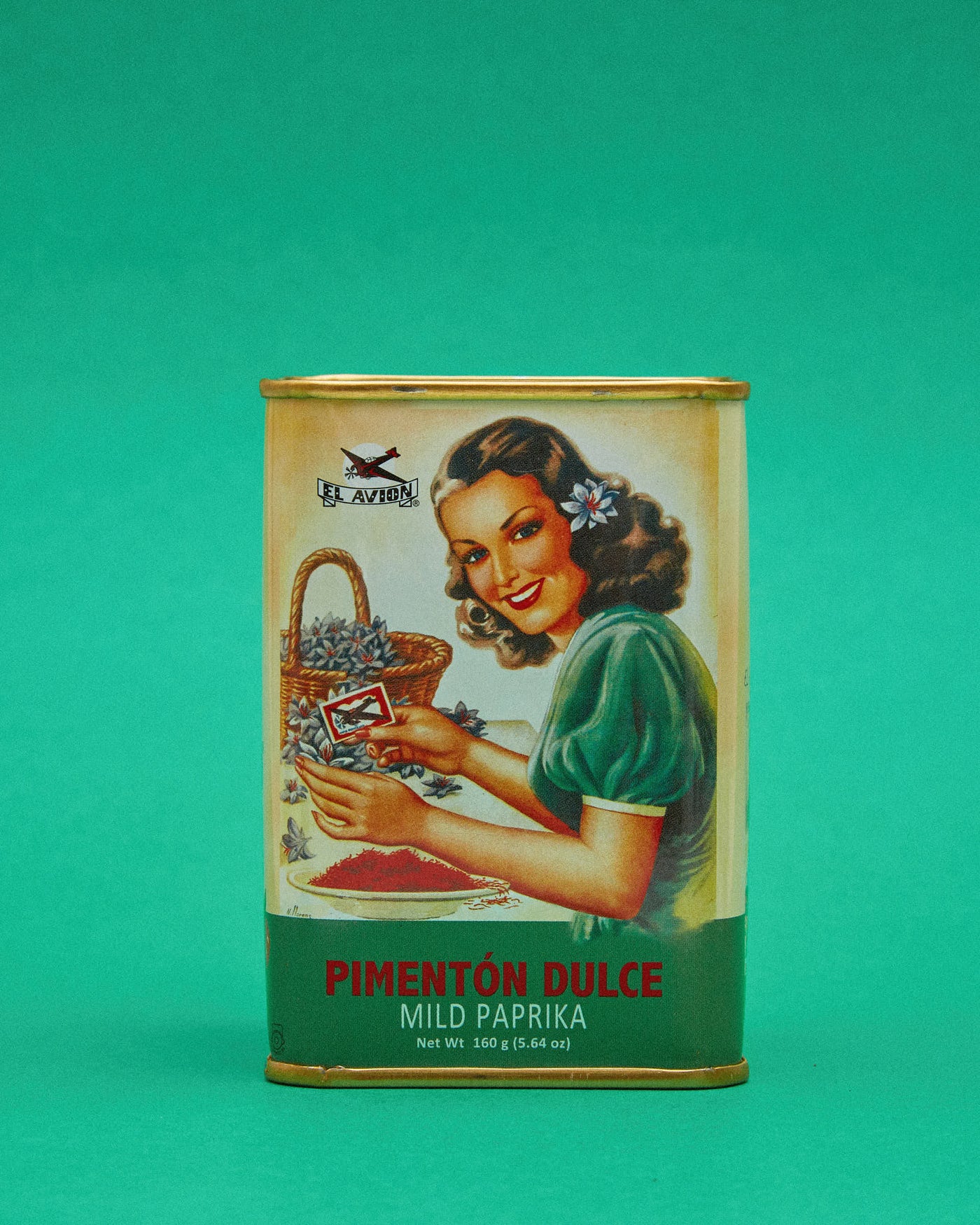 Sweet paprika vintage tin